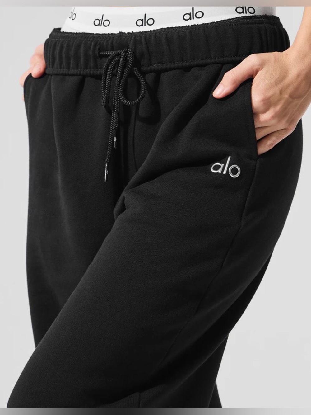 ALO accolade straight leg sweatpants